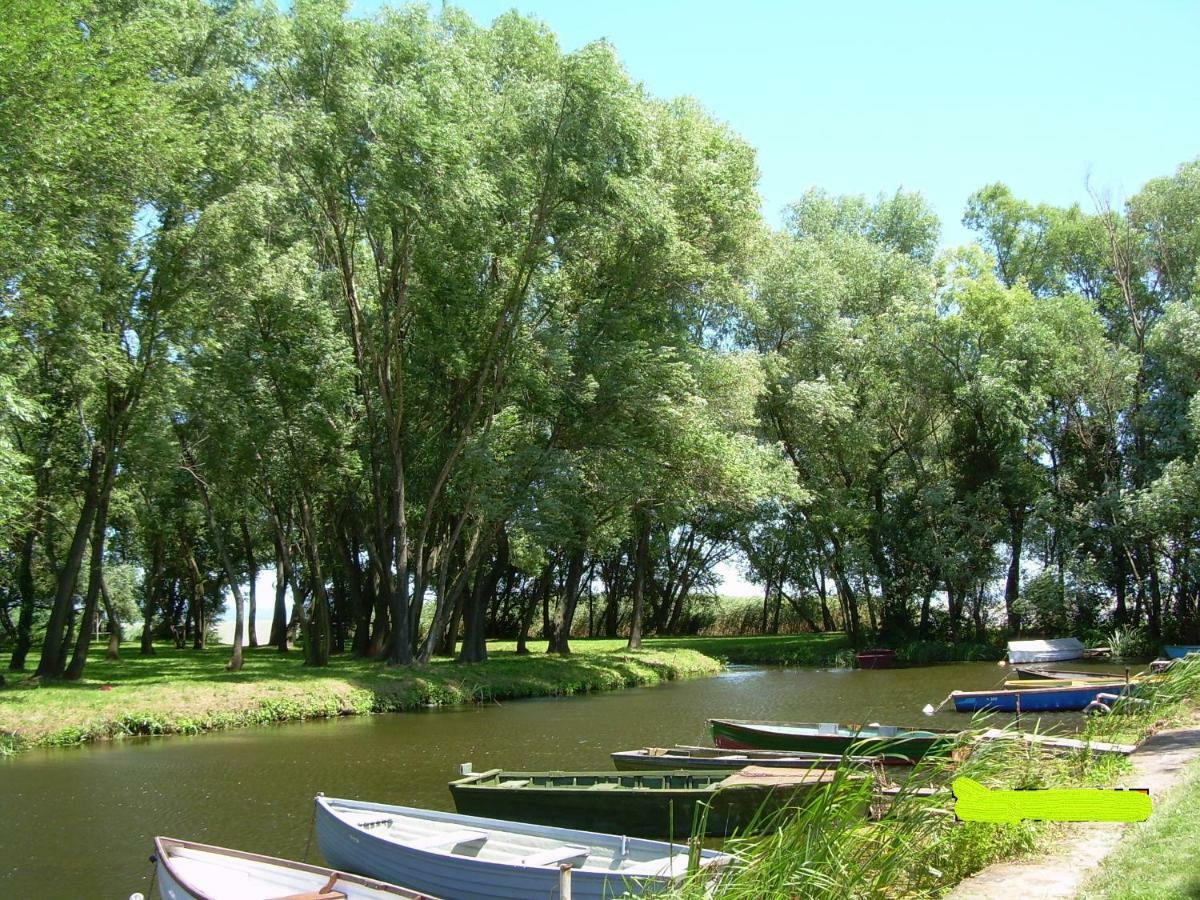 Lake House Farsang Balatonberény Esterno foto